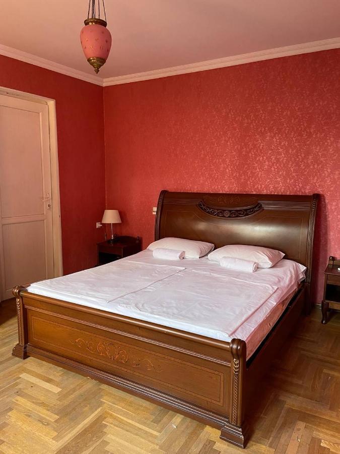 Guest House Zemeli Tbilisi Eksteriør billede